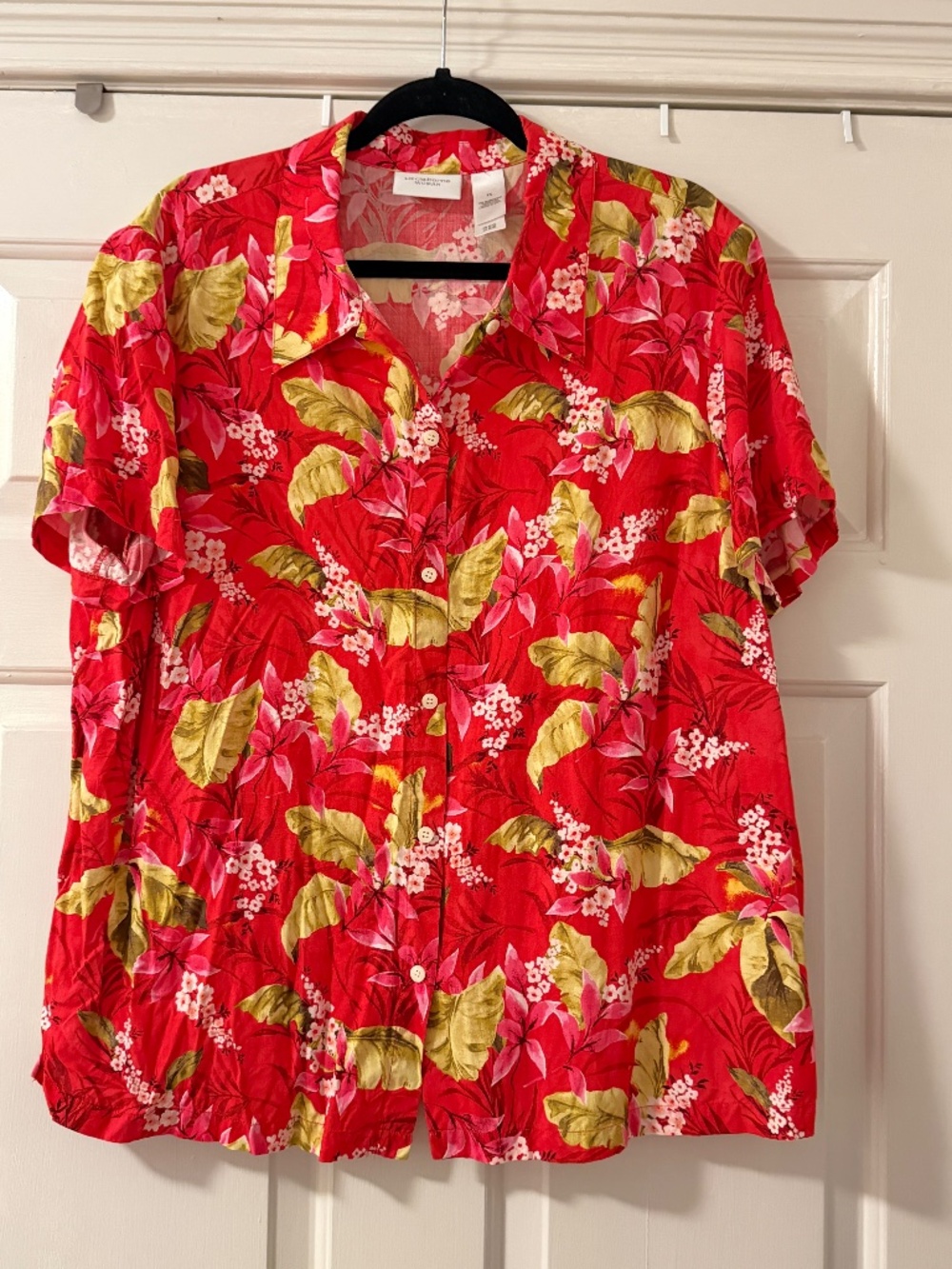 Liz Claiborne Women's 1X Hawaiian Tropical Button Front Shirt 100% Silk Red